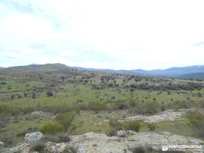 Madarquillos a los pies de Buitrago del Lozoya - Sierra Norte de Madrid;senda de las xanas fotos de 